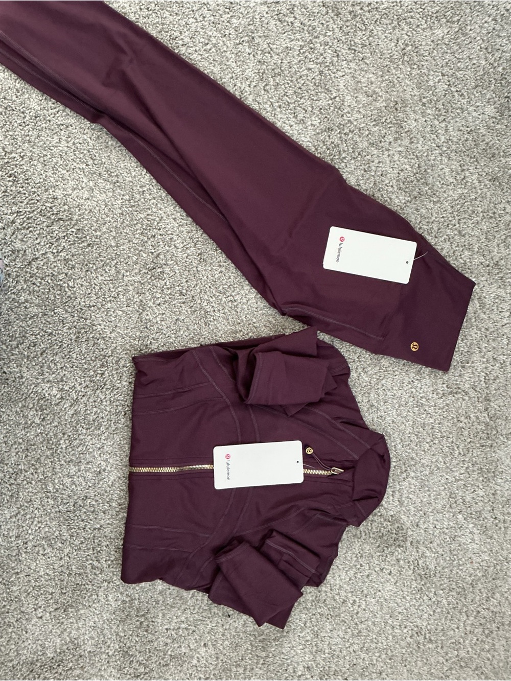 lululemon athletica Plum Zip Jacket and Matching Leggings - Picture 7 of 8